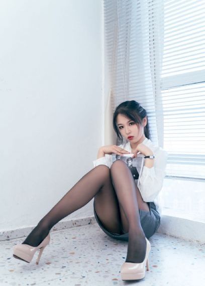 一本之道AV免费人妻系列_超清免费电视剧